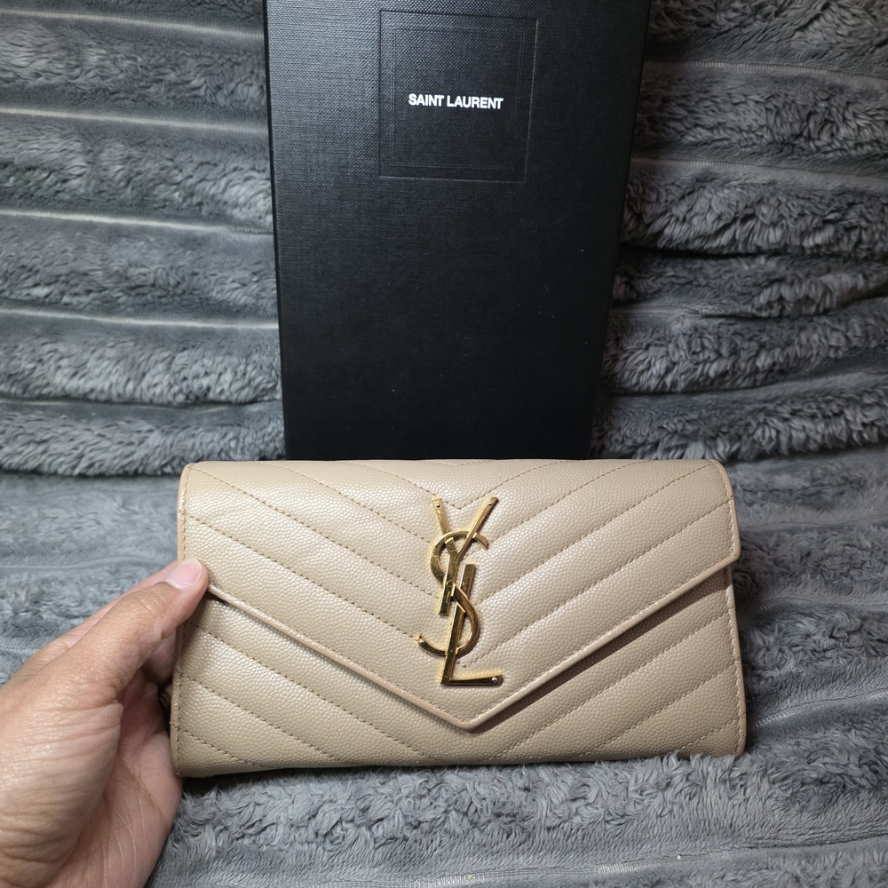 Saint Laurent Beige Quilted Leather Wallet With Chain